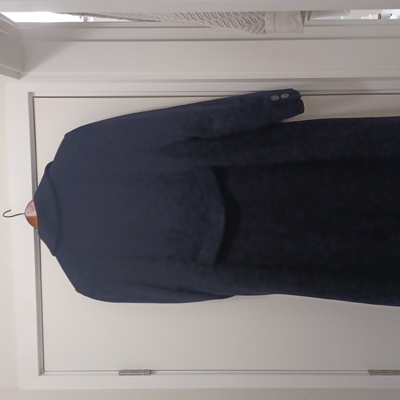Long Wool Coat - Picture 7 of 10